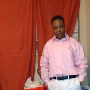 Meet your Posher, Lena